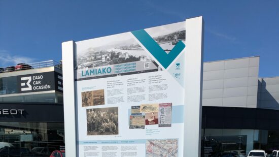 De fábricas a fútbol: los nuevos paneles de Lamiako cuentan la historia de Leioa