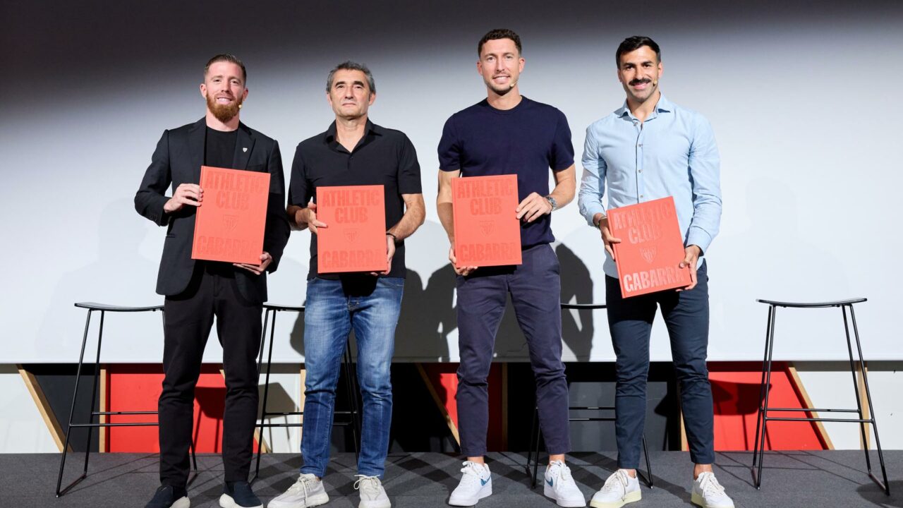 San Mamés acoge la presentación de ‘Athletic Club Gabarra’, el libro que conmemora la 25ª Copa del Athletic