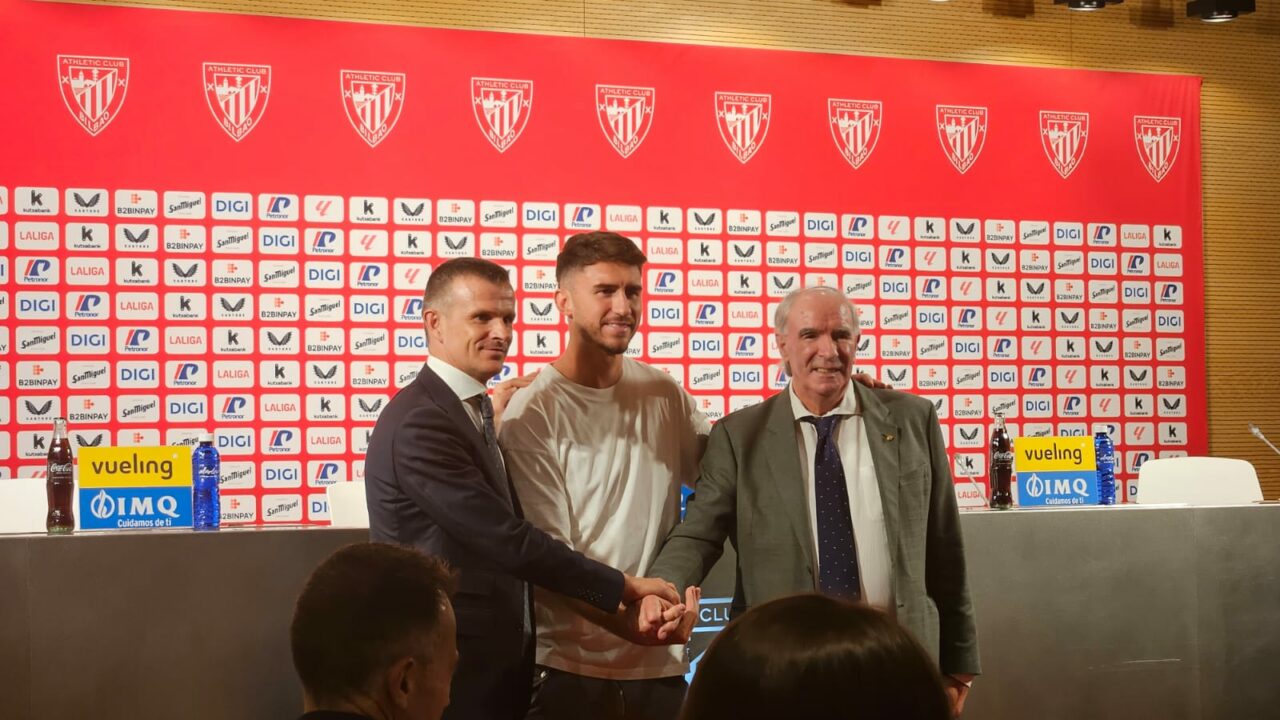 Jon Uriarte desgrana el caso Laporte: «No dejamos todo para el último momento»