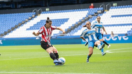 El Athletic femenino cae en Riazor y sigue sin estrenar su casillero de victorias