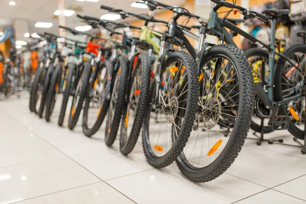 ¿Tienes una bici olvidada en casa? Amorebieta te ayuda a darle nueva vida