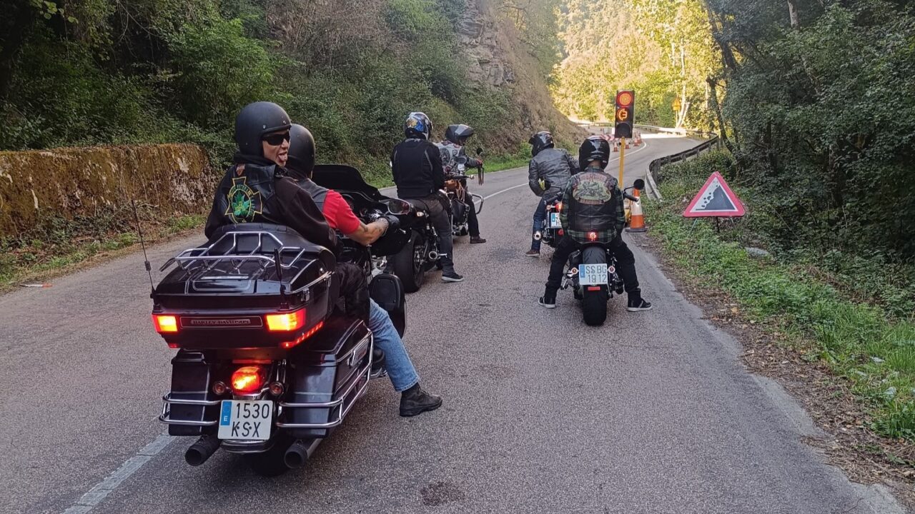 500 motos rugirán en La Arboleda con la décima concentración motera de Los Rebotaos