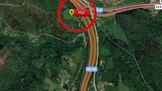 Un hombre muere al precipitarse con su coche desde la carretera de Buia hasta la AP-68 en Bilbao