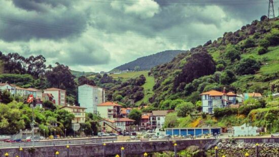 Tres aparcamientos gratuitos para disfrutar de este festival que aúna mar, tierra y cultura vasca