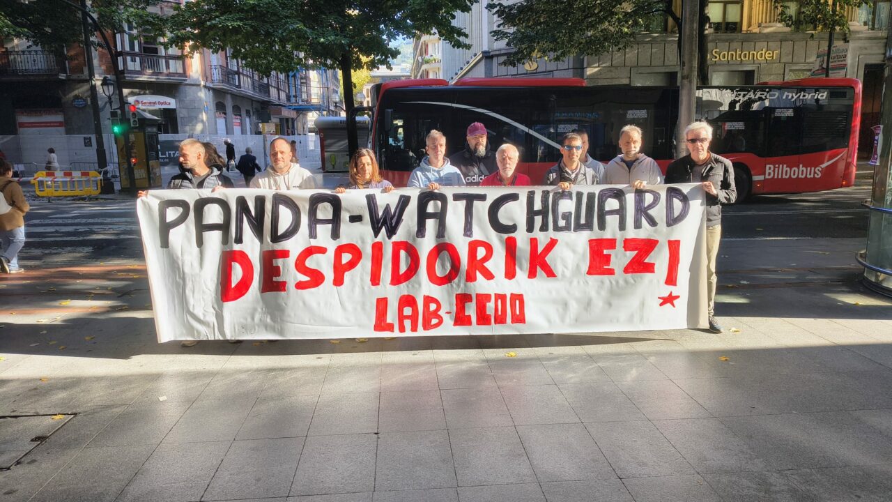 Trabajadores de Panda Security protestan en Gran Vía tras una ola de despidos