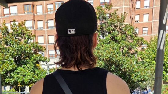 El joven apuñalado en Jardines Albia: «Un centímetro más y estoy muerto, pero mi agresor está en la calle»