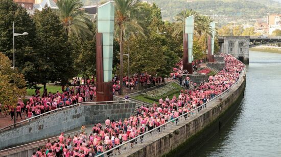 Bilbao cortará varias calles este domingo por la carrera solidaria contra el cáncer de mama
