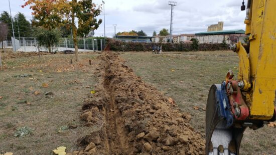 Villarcayo instala riego automático en La Chopera y avanza hacia su nuevo gran pulmón verde