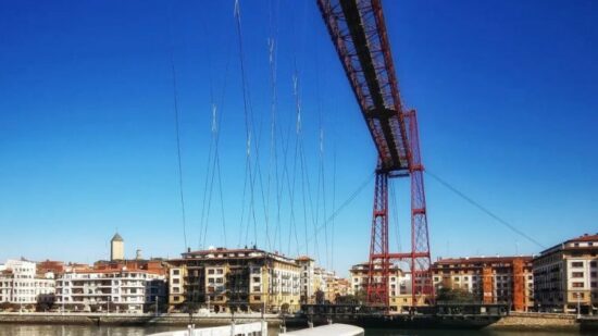 La barquilla del Puente Bizkaia se detiene por obras: así funcionarán los servicios alternativos