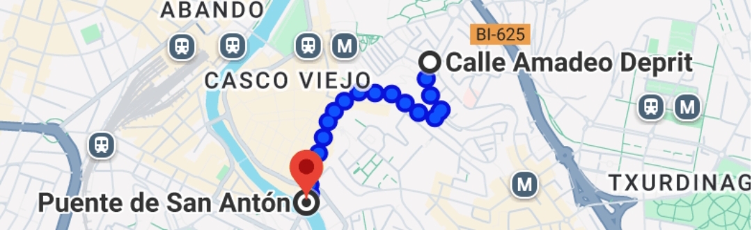 Detenido en Bilbao un hombre que caminó más de un kilómetro provocando incendios en contenedores, coches y farolas