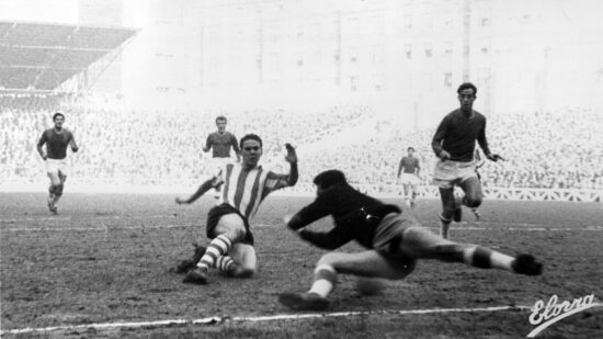 Luto en el Athletic por la muerte de José Antonio Latorre que consiguió el gol número 2.000 de los leones