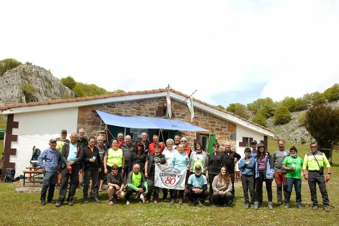 Ganguren Mendi Taldea, 80 años de pasión por la montaña