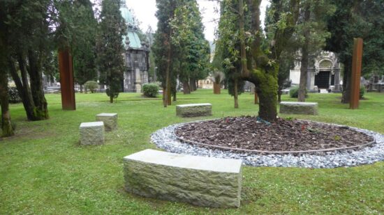 El lugar en el cementerio de Derio donde la vida se hace círculo