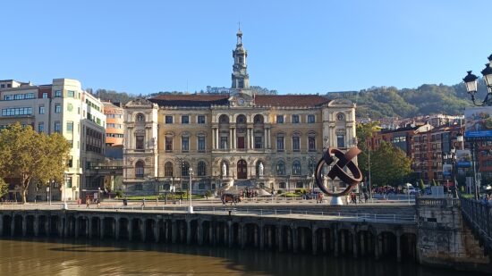 Bilbao eleva su presupuesto histórico a 751 millones para 2026