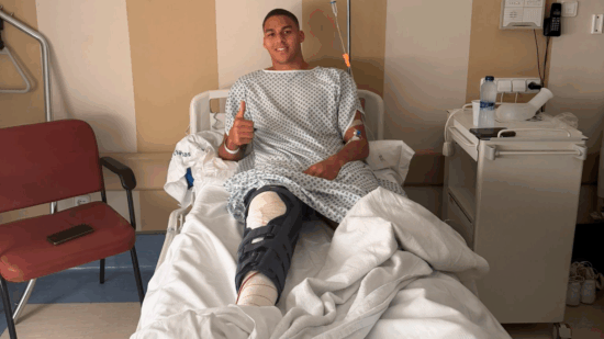 El gesto de Maroan Saddani desde el hospital: «Todo ha ido bien»