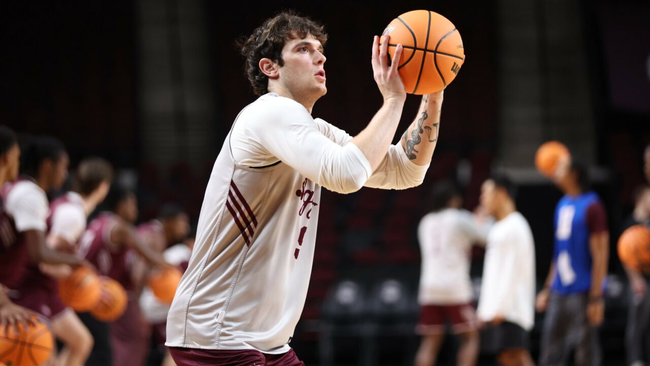 Rubén Domínguez brilla en la NCAA y apunta a la NBA