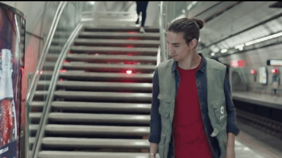 Del videoclip de Lucrecia al anuncio de Coca-Cola: Metro Bilbao cumple 30 años como plató internacional