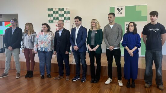 EHU presenta las iniciativas de cara al partido entre la Euskal Selekzioa y Palestina