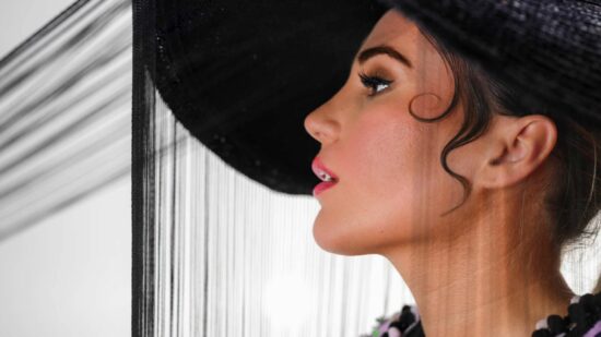 Laura Gallego emociona a Bilbao con ‘La última folclórica’, su homenaje a Rocío Jurado