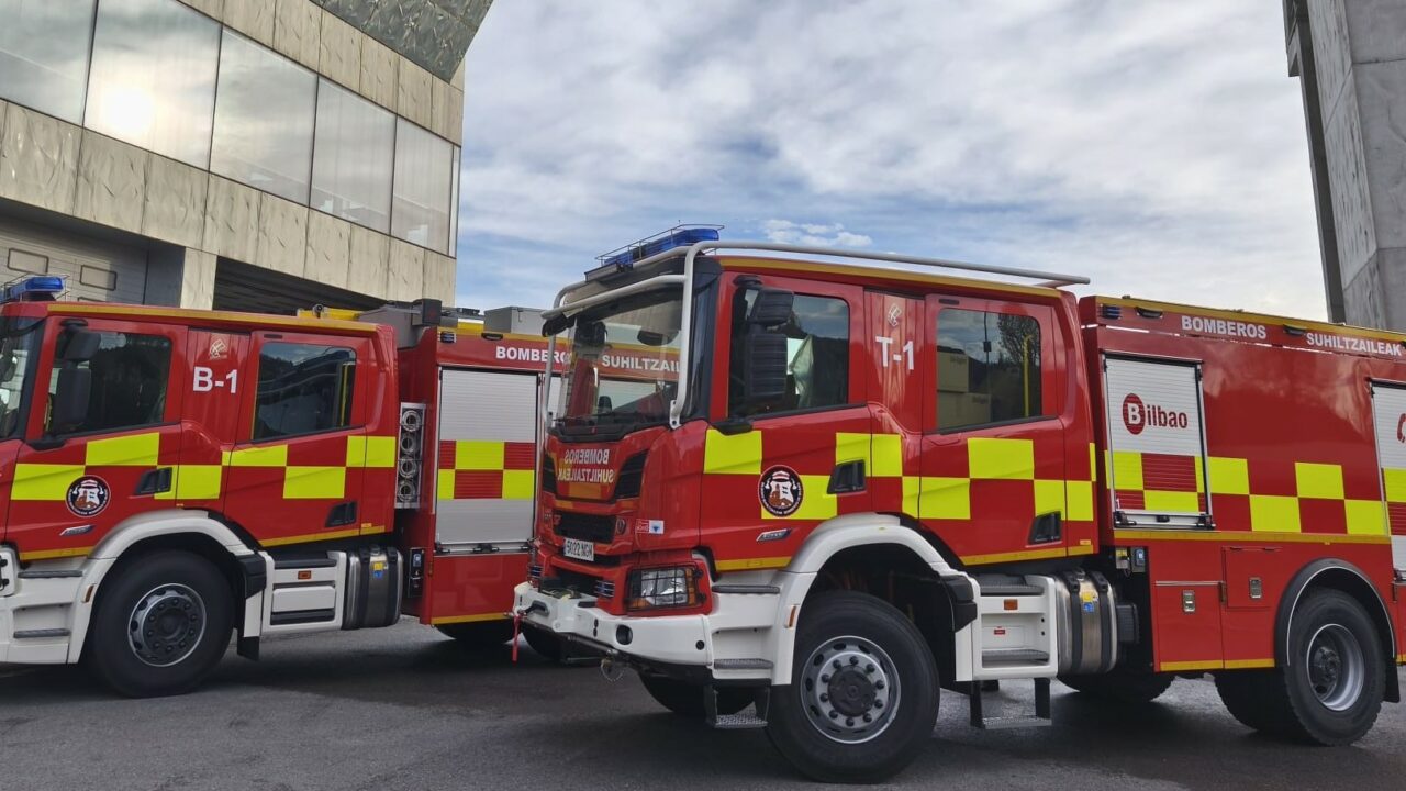 Estos son los nuevos camiones de los bomberos de Bilbao: casi un millón de euros en modernización