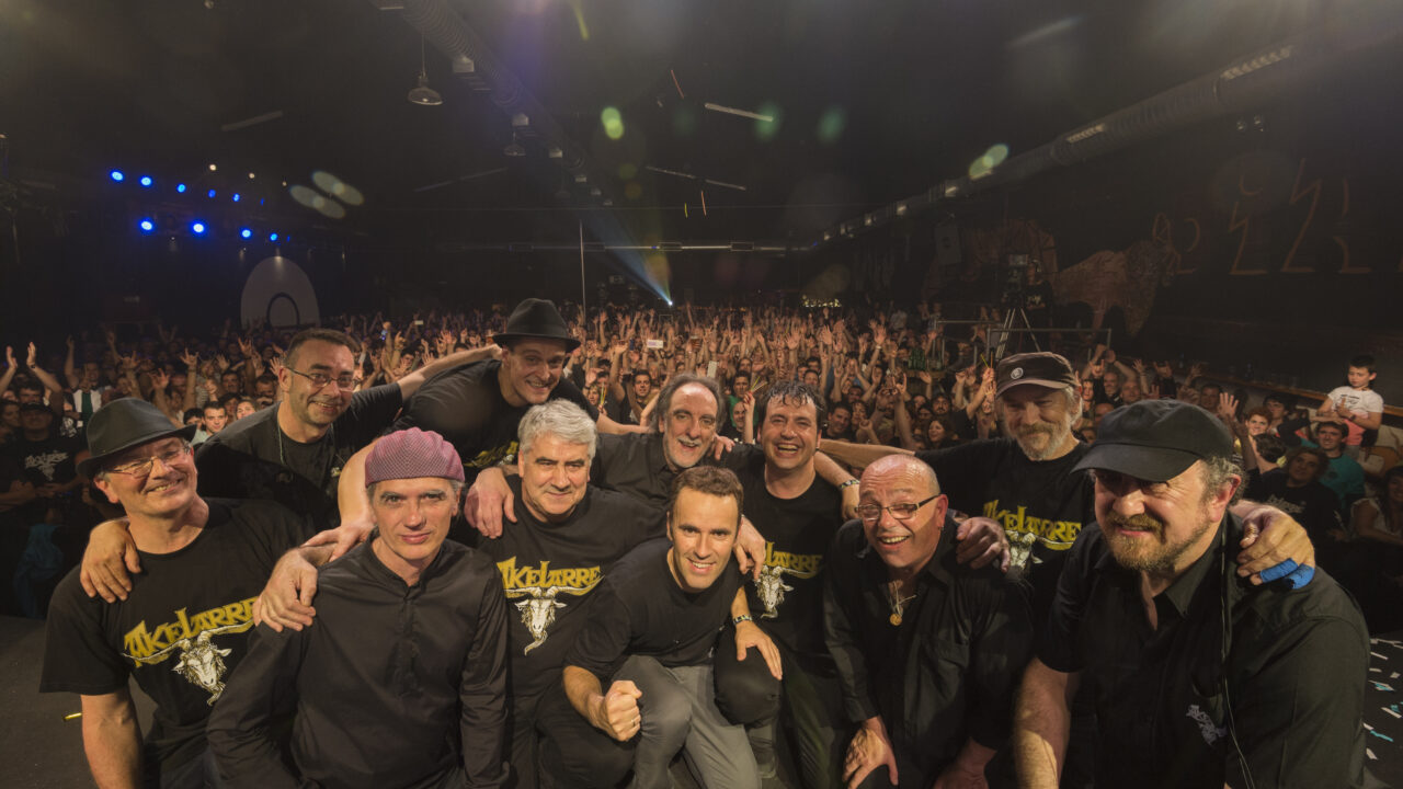 Este mítico grupo vasco cierra 30 años de historia con un documental en Laudio