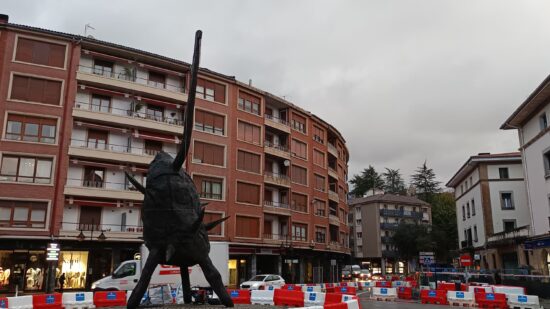 Amorebieta arranca con la peatonalización de su centro urbano