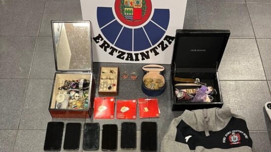 Cae en Bakio una banda acusada de 15 robos en viviendas