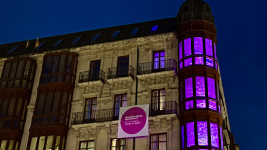 El Punto Lila brilla en Bilbao, Gernika y Abellaneda como rechazo a la violencia de género