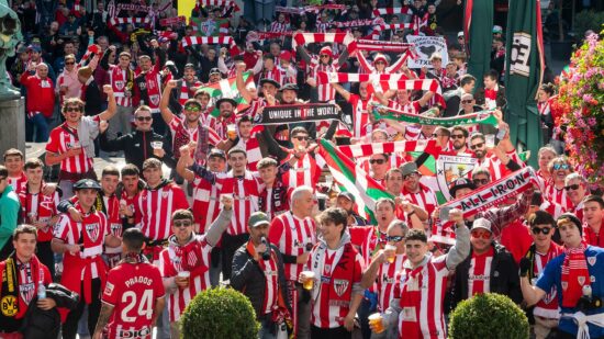 Mil seguidores del Athletic viajarán a Praga para animar a los leones frente al Slavia Praha
