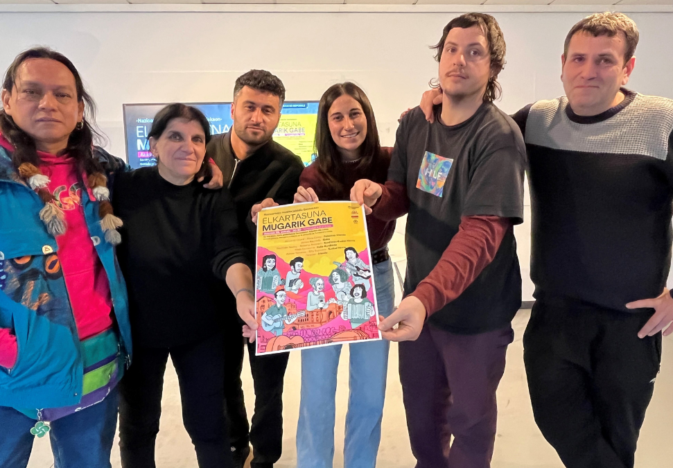Galdakao reúne a artistas de siete países en un concierto solidario sin fronteras