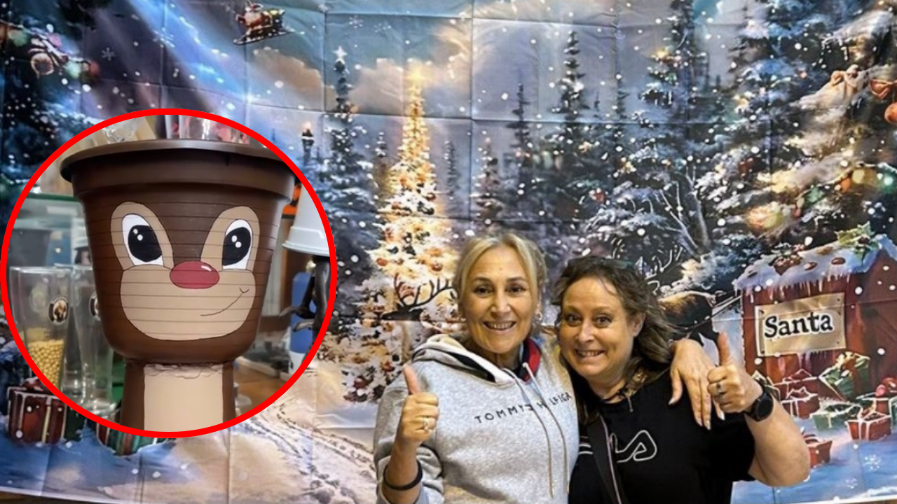 Anabel y Alicia, las vecinas que iluminan su barrio por Navidad: «Este año vamos a sorprender»