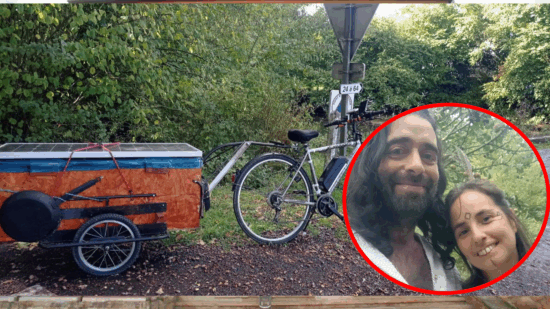 La pareja que salió de la Bretaña destino Portugal en bici: «queremos convertirnos en euskaldunes de adopción»