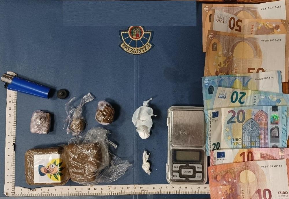 Detenido el dueño de un bar en Santurtzi por tráfico de drogas