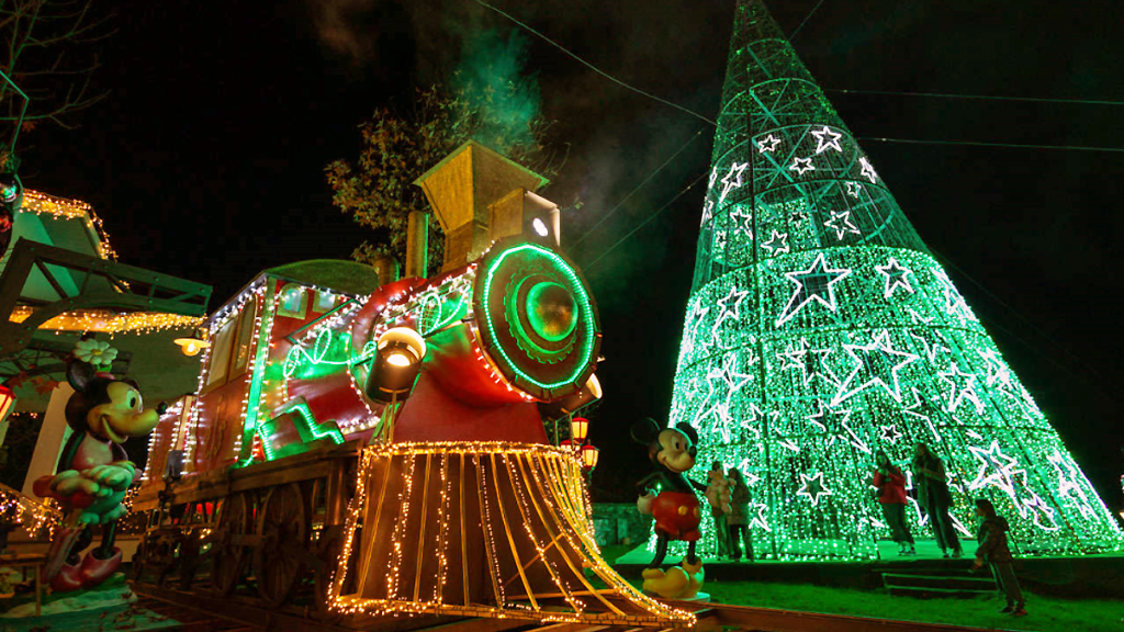 El pueblo más navideño del norte que arrasa cada año y está a una hora de Bilbao
