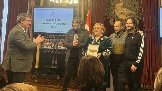 Arranca en Bilbao el Día Internacional del Euskera con un homenaje al grupo Zea Mays entre otras iniciativas