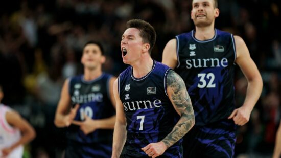 El Surne Bilbao derrota al Dreamland Gran Canaria y mira de reojo a la Copa