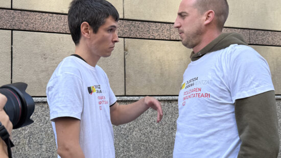 Concentración de ‘Justizia Aranarentzat’ para denunciar la impunidad policial