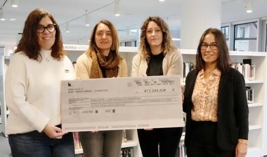 Las Bibliotecas Municipales de Getxo recaudan 13.544 euros en el mercado solidario del libro usado