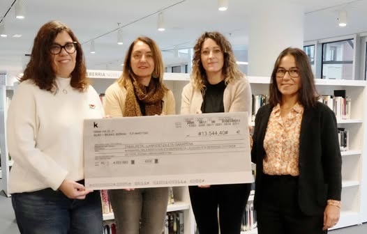 Las Bibliotecas Municipales de Getxo recaudan 13.544 euros en el mercado solidario del libro usado