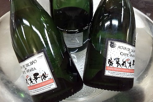 El agua de Bilbao no es agua: la historia del cava que se convirtió en tradición