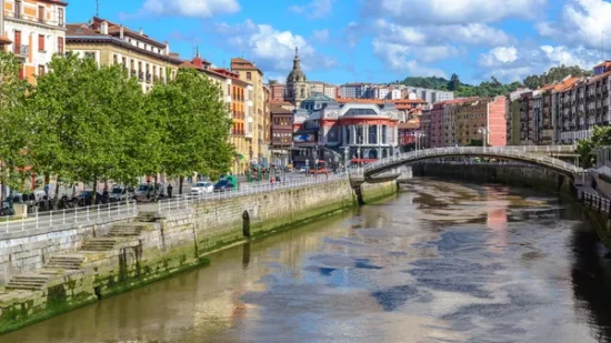 Viajar a Bilbao en Nochevieja: cultura, gastronomía y planes únicos