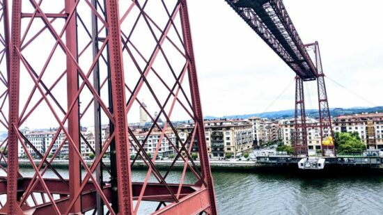 ¿Sabías que este icónico puente de Bizkaia sirve de inspiración en Argentina?