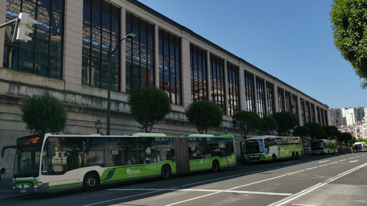 Horarios de Bilbobus, Bizkaibus, Metro Bilbao y Euskotren en Nochebuena y Navidad