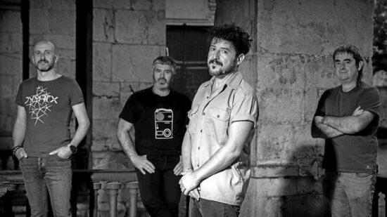 Etzakit vuelve con fuerza tras más de dos décadas con Hanka-punttetan