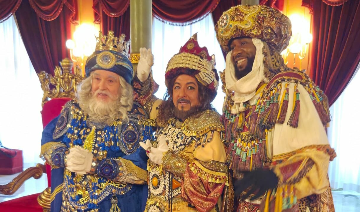 Bilbao se prepara para la Cabalgata de Reyes Magos 2026 con carrozas, personajes y mucha diversión