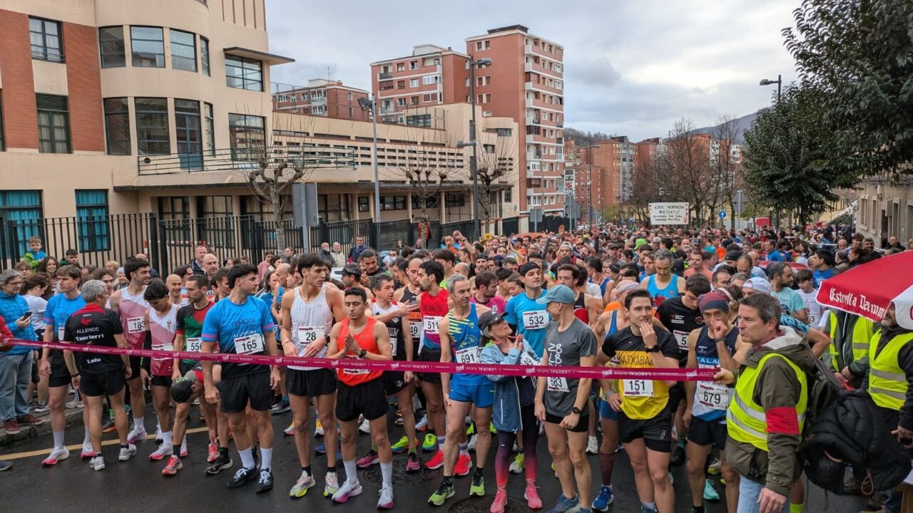 Santutxu corre en Reyes: la Herri Krosa Sei Izar vuelve a llenar el barrio de deporte y memoria