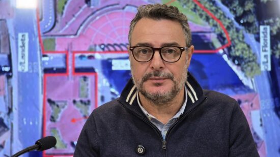 Barakaldo proyecta reformar las plazas Landeta y Landaburu y crear un gran espacio cubierto