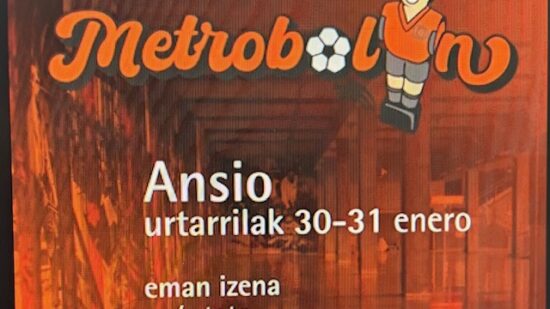 Metro Bilbao transforma la estación de Ansio para acoger su primer campeonato de futbolín