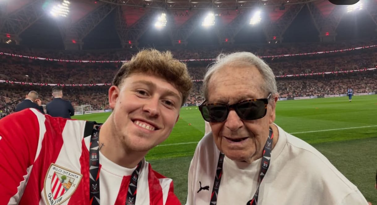 La gran sorpresa de Juanki a su abuelo Don Yoyo… con guiño al Athletic