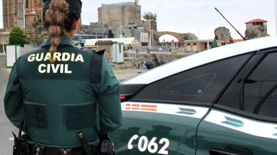 Investigado un vecino de Castro Urdiales por estafar a una anciana con un cambio de caldera